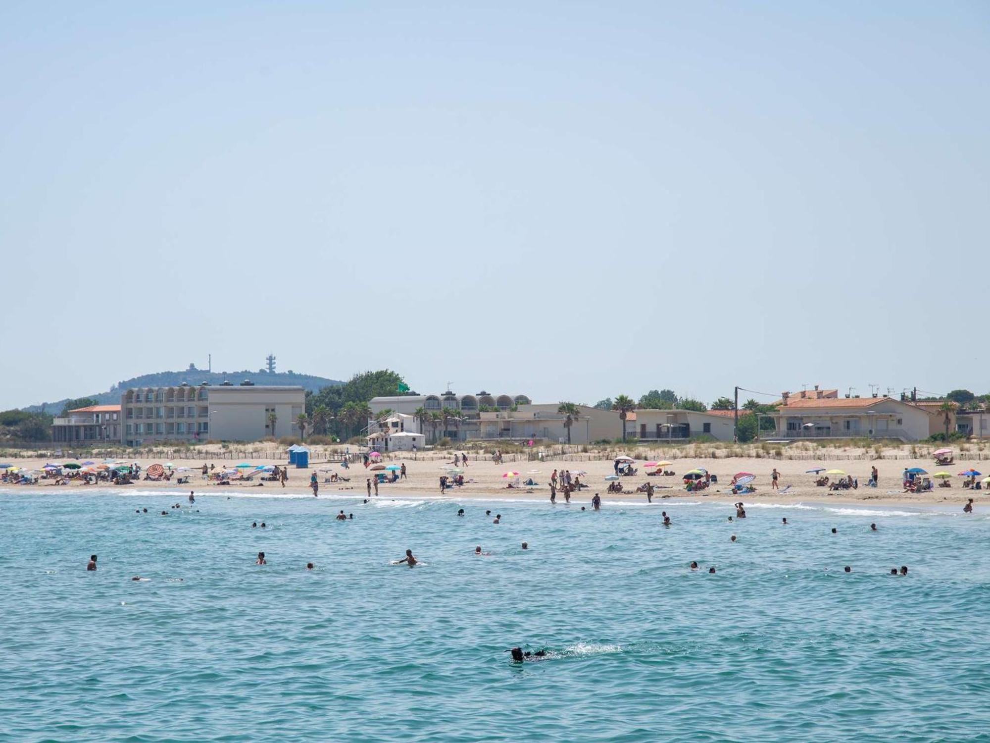 A 2 Pas De La Avec Terrasse Et Parking - Fr-1-387-124 Marseillan (Herault)